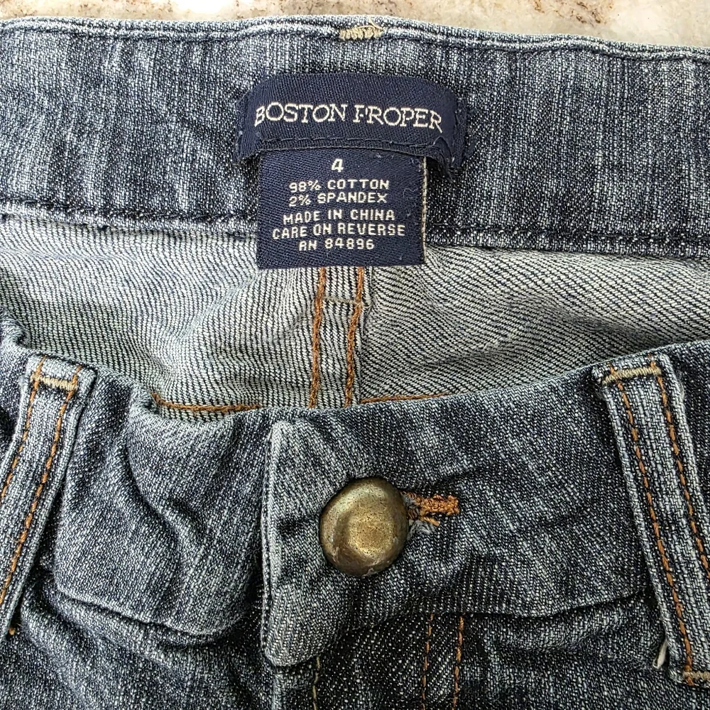Boston Proper Blue Straight Leg Jeans Size 4